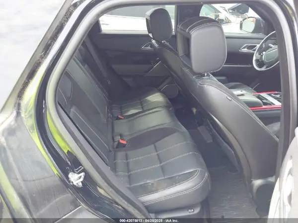 SALYL2EX4KA215446 2019 LAND ROVER RANGE ROVER VELAR - Image 8