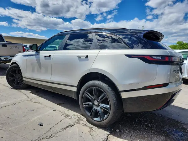 SALYL2EX4KA794146 2019 LAND ROVER RANGE ROVER - Image 2