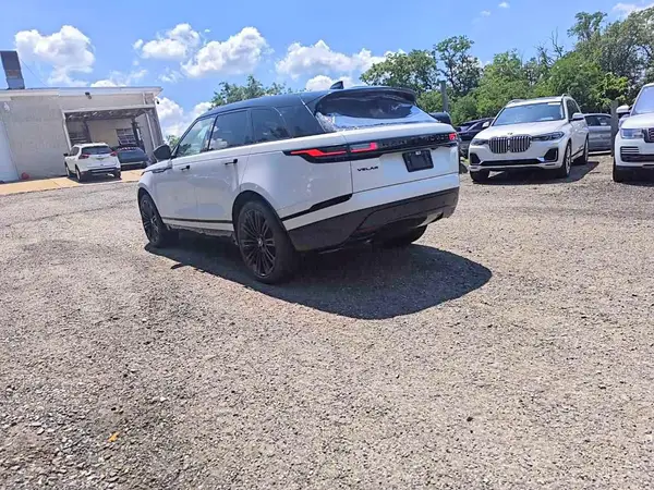SALYL2EX4TA833142 2026 LAND ROVER RANGE ROVER VELAR - Image 2