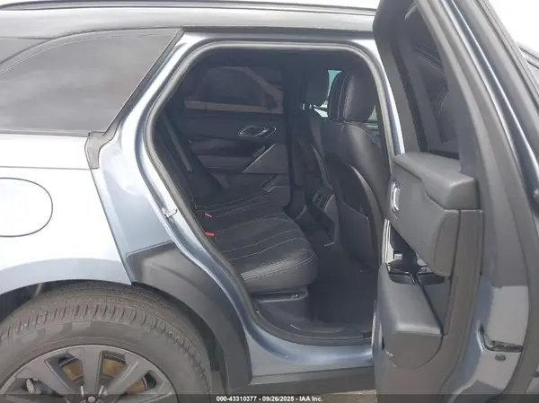 SALYL2EX5KA213074 2019 LAND ROVER RANGE ROVER VELAR - Image 8