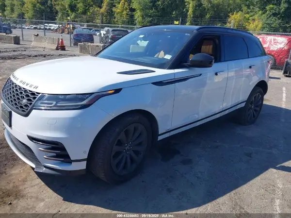 SALYL2EX5KA221188 2019 LAND ROVER RANGE ROVER VELAR - Image 2