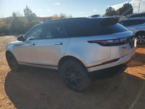 SALYL2EX5KA782569 2019 LAND ROVER RANGE ROVER VELAR - Image 2