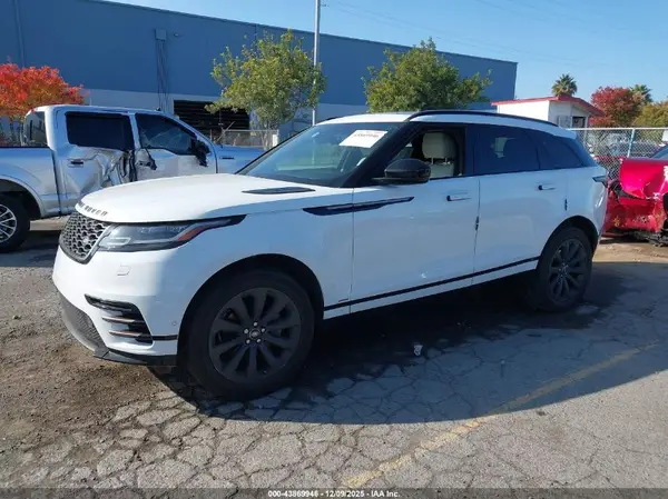 SALYL2EX8KA210279 2019 LAND ROVER RANGE ROVER VELAR - Image 2