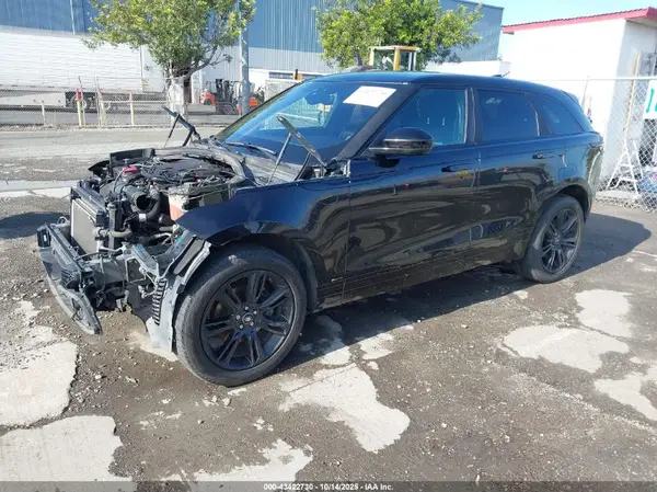 SALYL2EX8KA211769 2019 LAND ROVER RANGE ROVER VELAR - Image 2