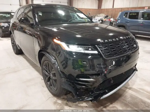 2026 LAND ROVER RANGE ROVER VELAR auction photo 6