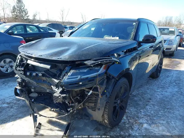 SALYL2EX9KA215832 2019 LAND ROVER RANGE ROVER VELAR - Image 2