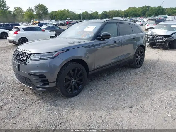 SALYL2EX9KA222876 2019 LAND ROVER RANGE ROVER VELAR - Image 2