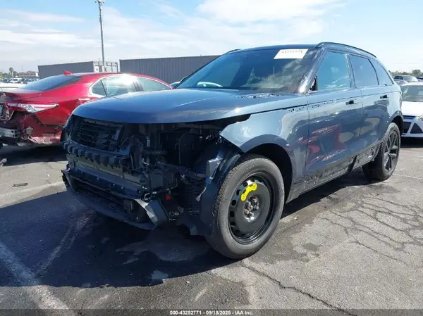 SALYL2EX9SA800569 2025 LAND ROVER RANGE ROVER VELAR - Image 2