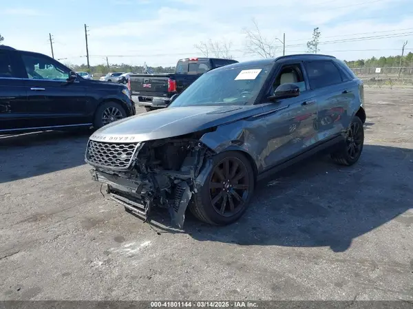 SALYL2EXXKA210087 2019 LAND ROVER RANGE ROVER VELAR - Image 2