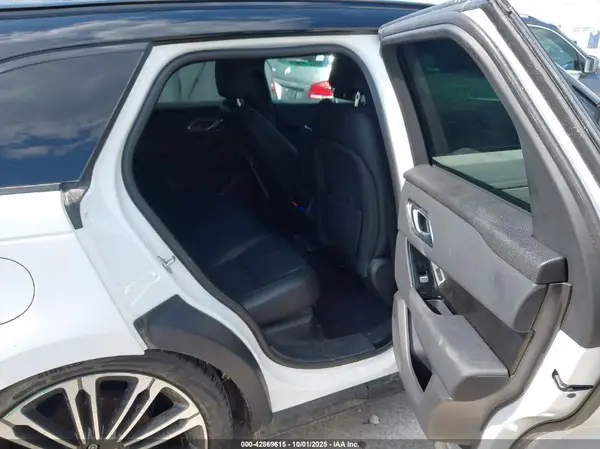 SALYL2FU7RA374301 2024 LAND ROVER RANGE ROVER VELAR - Image 8