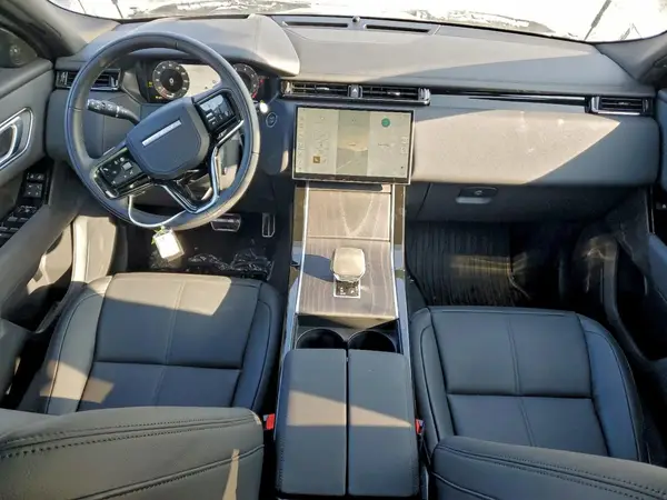 SALYL2FU7TA821586 2026 LAND ROVER RANGE ROVER VELAR - Image 8