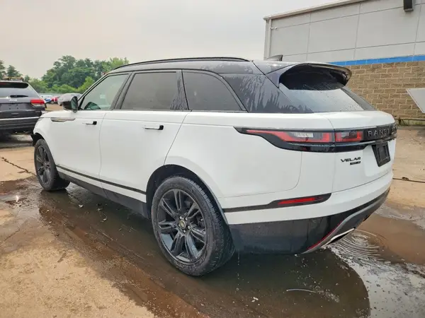 SALYL2FVXKA210300 2019 LAND ROVER RANGE ROVER VELAR - Image 2