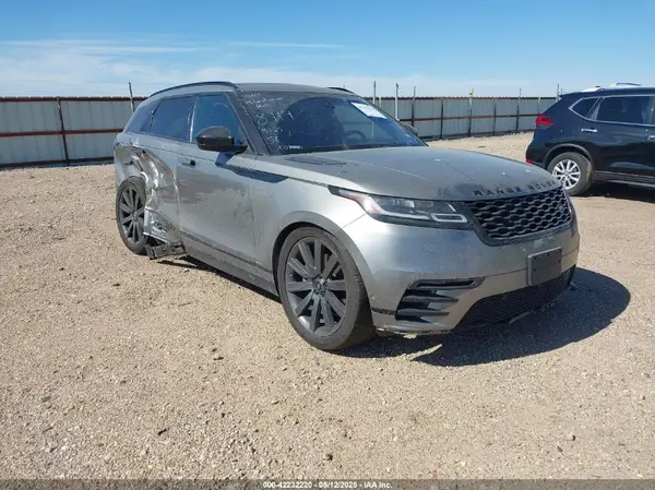 SALYL2FVXKA218719 2019 LAND ROVER RANGE ROVER VELAR - Image 1