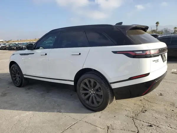 SALYL2RN1JA709853 2018 LAND ROVER RANGE ROVER VELAR - Image 2