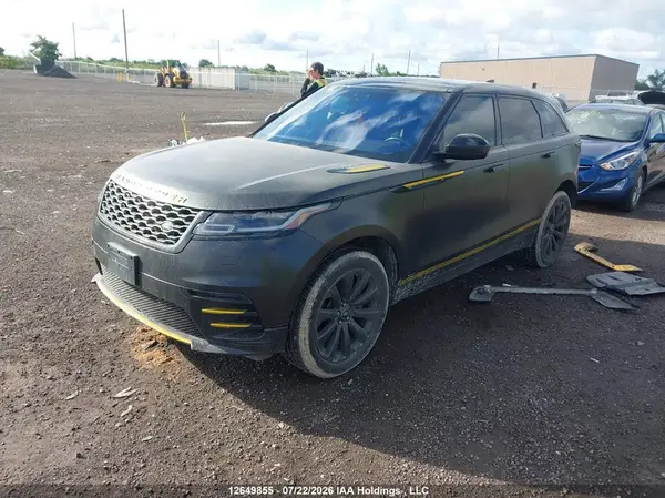 SALYL2RN2JA724457 2018 LAND ROVER RANGE ROVER VELAR - Image 2