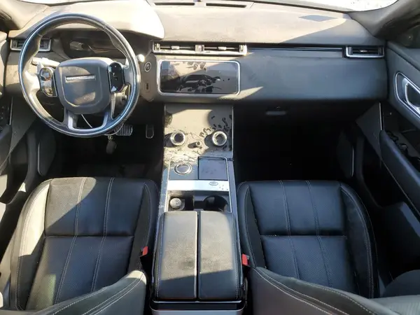 SALYL2RN3JA723561 2018 LAND ROVER RANGE ROVER VELAR - Image 8