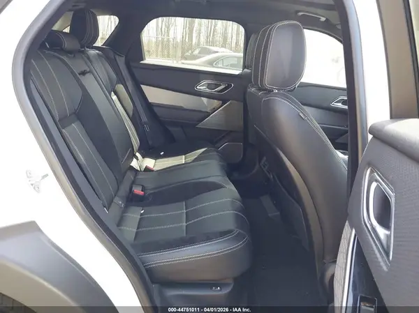 SALYL2RN4JA760604 2018 LAND ROVER RANGE ROVER VELAR - Image 8