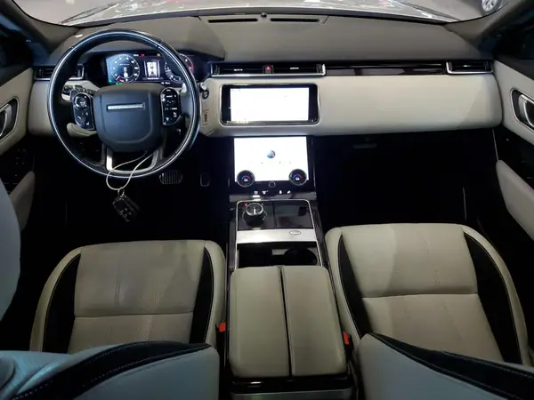 SALYL2RN5JA727983 2018 LAND ROVER RANGE ROVER VELAR - Image 8