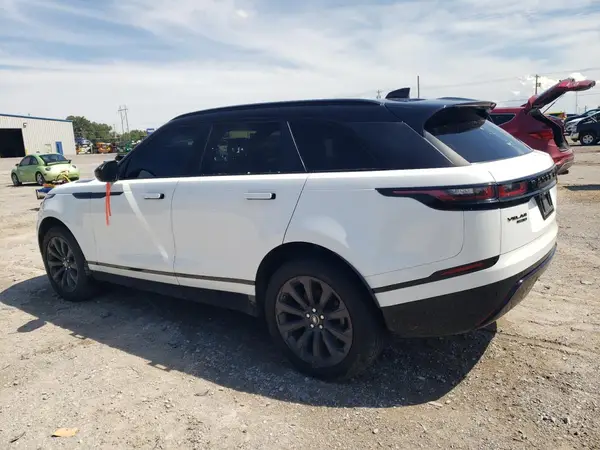SALYL2RN5JA735372 2018 LAND ROVER RANGE ROVER VELAR - Image 2