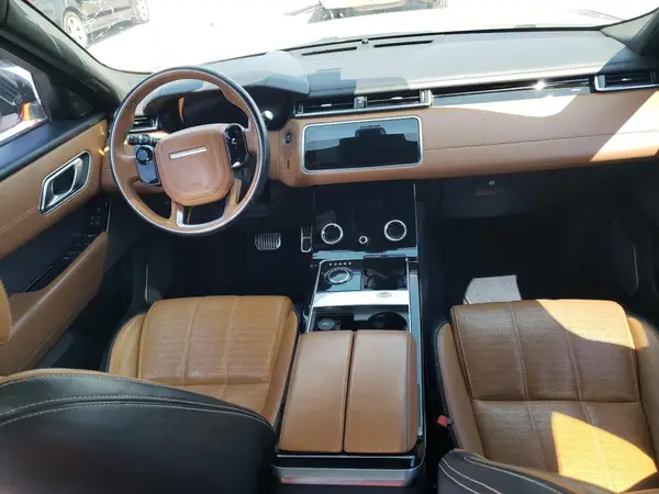 SALYL2RN5JA735372 2018 LAND ROVER RANGE ROVER VELAR - Image 8