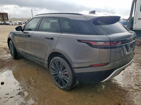 SALYL2RN5JA736957 2018 LAND ROVER RANGE ROVER VELAR - Image 2