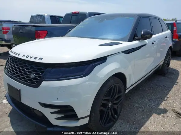 SALYL2RN6JA706673 2018 LAND ROVER RANGE ROVER VELAR - Image 2