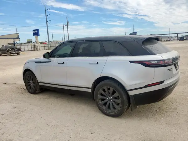 SALYL2RN6JA714305 2018 LAND ROVER RANGE ROVER VELAR - Image 2