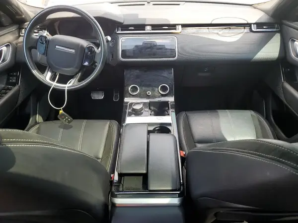 SALYL2RN6JA719214 2018 LAND ROVER RANGE ROVER VELAR - Image 8