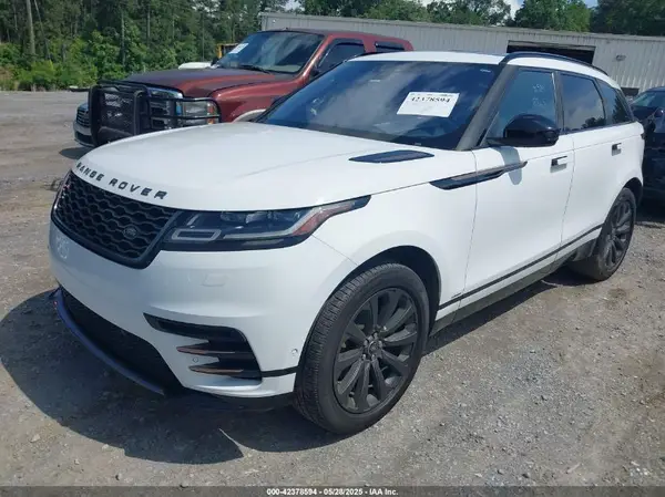 SALYL2RN6JA758868 2018 LAND ROVER RANGE ROVER VELAR - Image 2