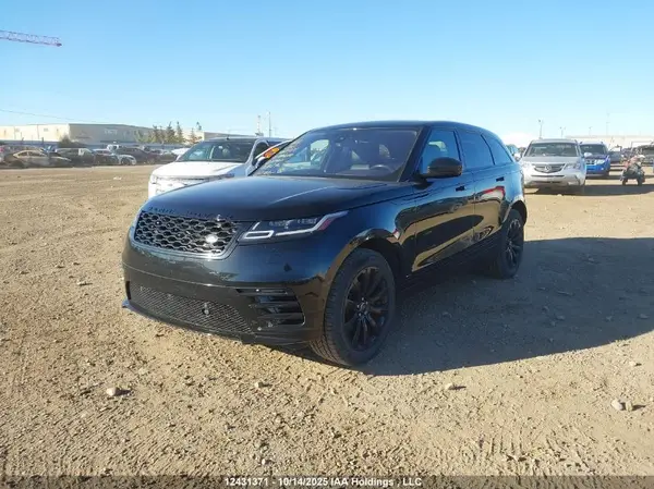 SALYL2RN7JA717407 2018 LAND ROVER RANGE ROVER VELAR - Image 2