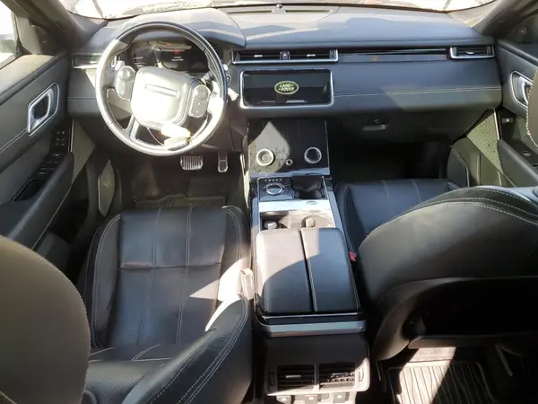 SALYL2RN7JA737110 2018 LAND ROVER RANGE ROVER VELAR - Image 8