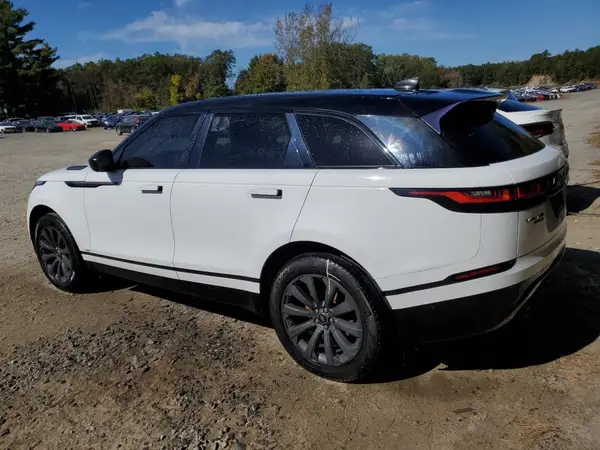 SALYL2RN8JA714516 2018 LAND ROVER RANGE ROVER VELAR - Image 2