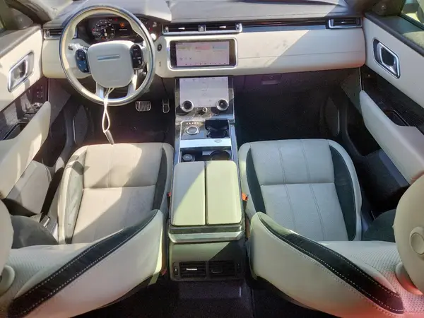 SALYL2RN8JA735608 2018 LAND ROVER RANGE ROVER VELAR - Image 8