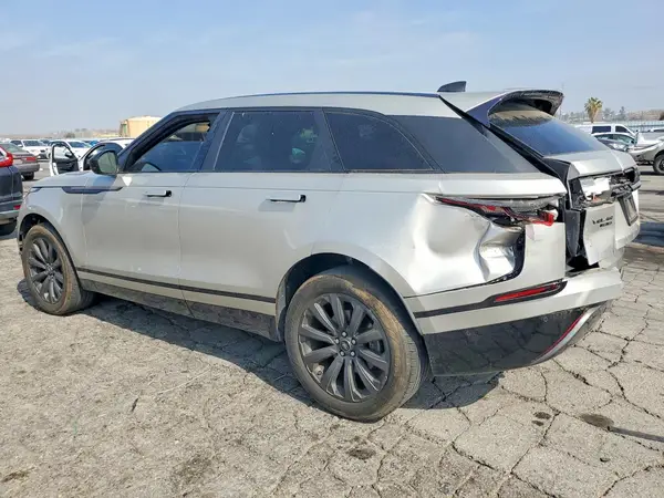 SALYL2RN9JA713925 2018 LAND ROVER RANGE ROVER - Image 2