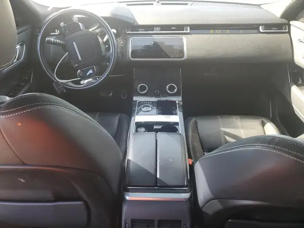 SALYL2RN9JA735973 2018 LAND ROVER RANGE ROVER VELAR - Image 8