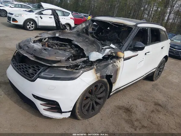 SALYL2RV0JA744481 2018 LAND ROVER RANGE ROVER VELAR - Image 2