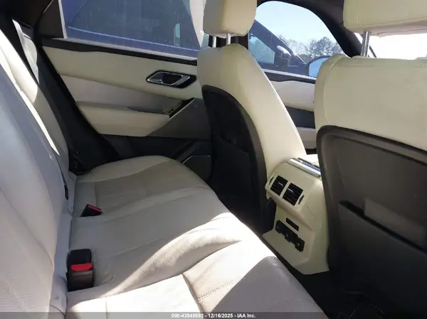 SALYL2RV2JA760097 2018 LAND ROVER RANGE ROVER VELAR - Image 8