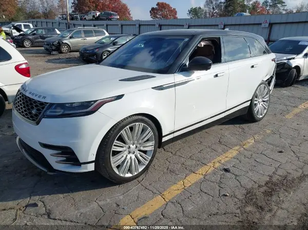SALYL2RV3JA761159 2018 LAND ROVER RANGE ROVER VELAR - Image 2