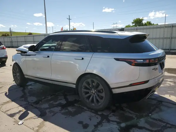 SALYL2RV3JA765017 2018 LAND ROVER RANGE ROVER - Image 2