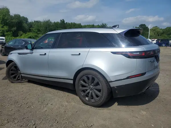 SALYL2RV4JA704856 2018 LAND ROVER RANGE ROVER - Image 2