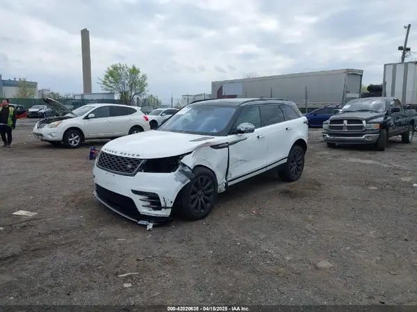 SALYL2RV4JA726467 2018 LAND ROVER RANGE ROVER VELAR - Image 2
