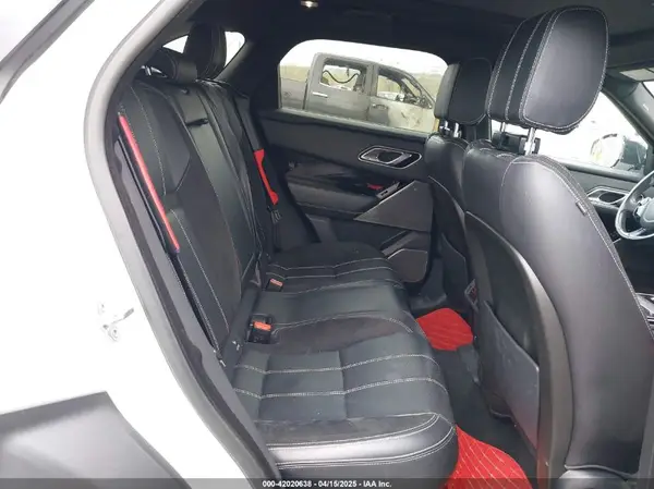 SALYL2RV4JA726467 2018 LAND ROVER RANGE ROVER VELAR - Image 8