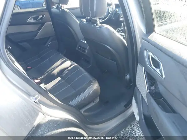 SALYL2RV5JA716983 2018 LAND ROVER RANGE ROVER VELAR - Image 8