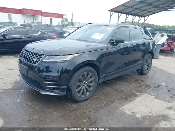 SALYL2RV5JA744038 2018 LAND ROVER RANGE ROVER VELAR - Image 2