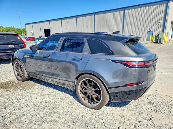 SALYL2RV7JA752562 2018 LAND ROVER RANGE ROVER - Image 2