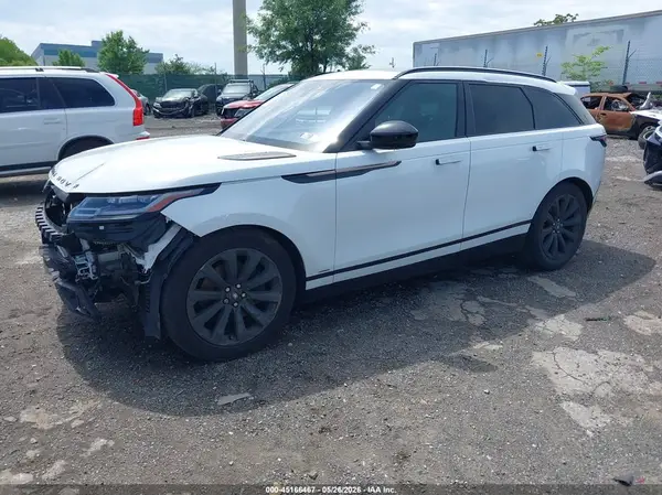 SALYL2RV7JA759060 2018 LAND ROVER RANGE ROVER VELAR - Image 2