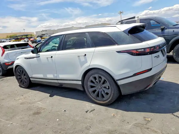 SALYL2RV8JA704911 2018 LAND ROVER RANGE ROVER - Image 2