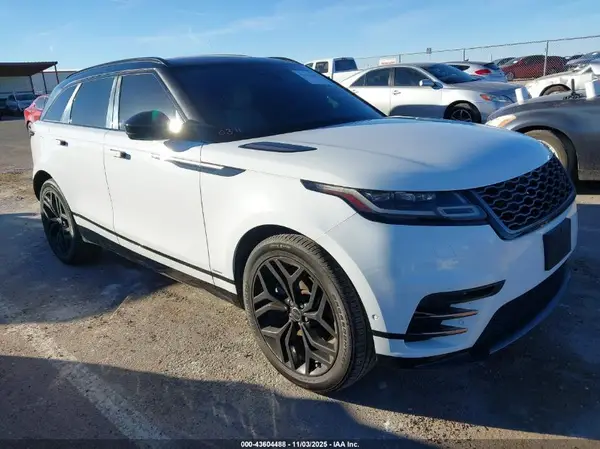 SALYL2RV8JA755860 2018 LAND ROVER RANGE ROVER VELAR - Image 1