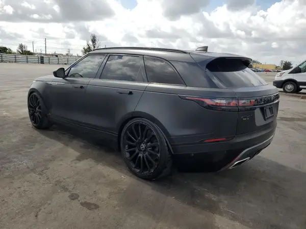 SALYL2RV8JA769158 2018 LAND ROVER RANGE ROVER - Image 2