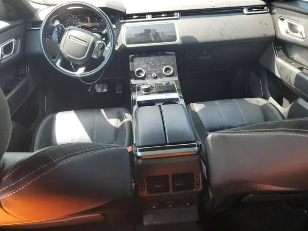 SALYL2RV8JA772755 2018 LAND ROVER RANGE ROVER - Image 8